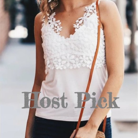 Tops - 💗HOST PICK💗Ivory Floral Lace Detailed Cami Sleeveless Top
